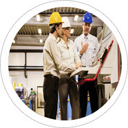 自行走升降机_固定登车桥_升降舞台_移动登车桥_装卸平台_升降货梯